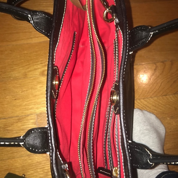 Dooney & Bourke Black Leather Handbag/Crossbody - Picture 3 of 8